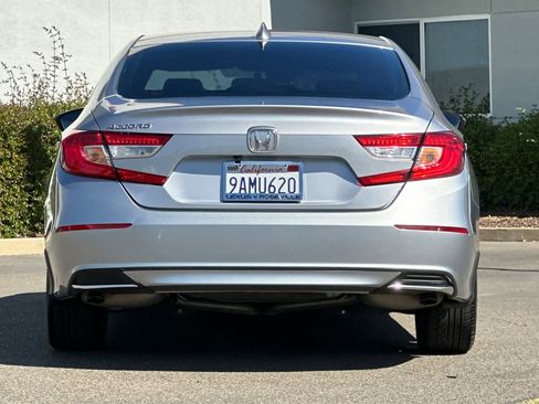 Used 2022 Honda Accord LX image 8