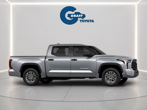 New 2026 Toyota Tundra SR5 AWD/4WD image 5