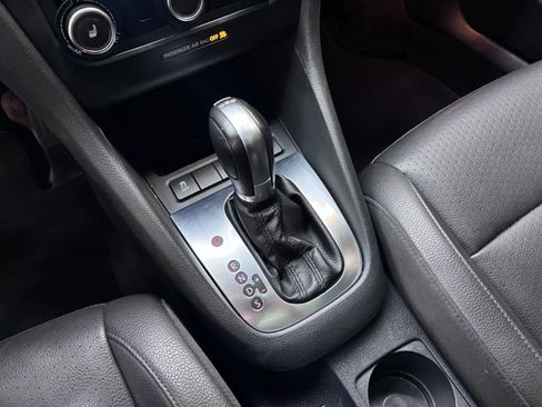 Used 2014 Volkswagen Jetta TDI FWD image 17