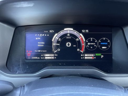 Used 2024 Toyota Sequoia Platinum image 13