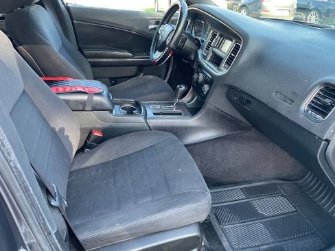 Used 2014 Dodge Charger SE w/ Sport Appearance Group RWD image 9