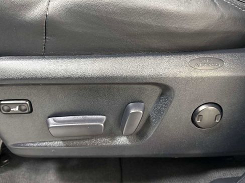 Used 2015 Toyota Tundra Platinum image 14