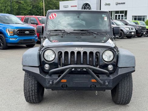 Used 2015 Jeep Wrangler Unlimited Sport w/ Quick Order Package 24S AWD/4WD image 8