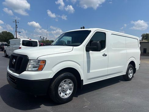 Used 2020 Nissan NV 2500 SV RWD image 5