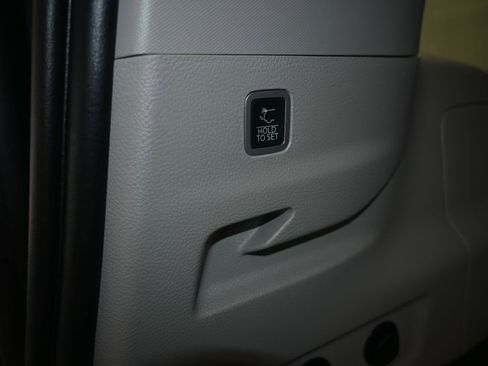 Used 2024 Jeep Grand Wagoneer L 4WD image 44