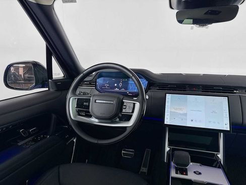 Used 2026 Land Rover Range Rover SE AWD/4WD image 23