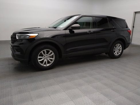 Used 2021 Ford Explorer 2WD image 2