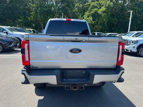 Used 2024 Ford F350 Lariat w/ Lariat Ultimate Package AWD/4WD image 5