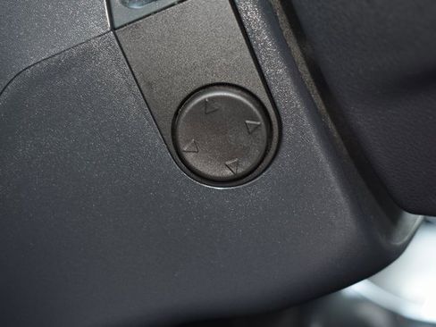 Used 2023 Ford F150 Lariat w/ Equipment Group 502A High image 19