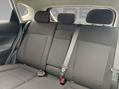 Used 2024 Hyundai Kona SEL w/ Convenience Package FWD image 4