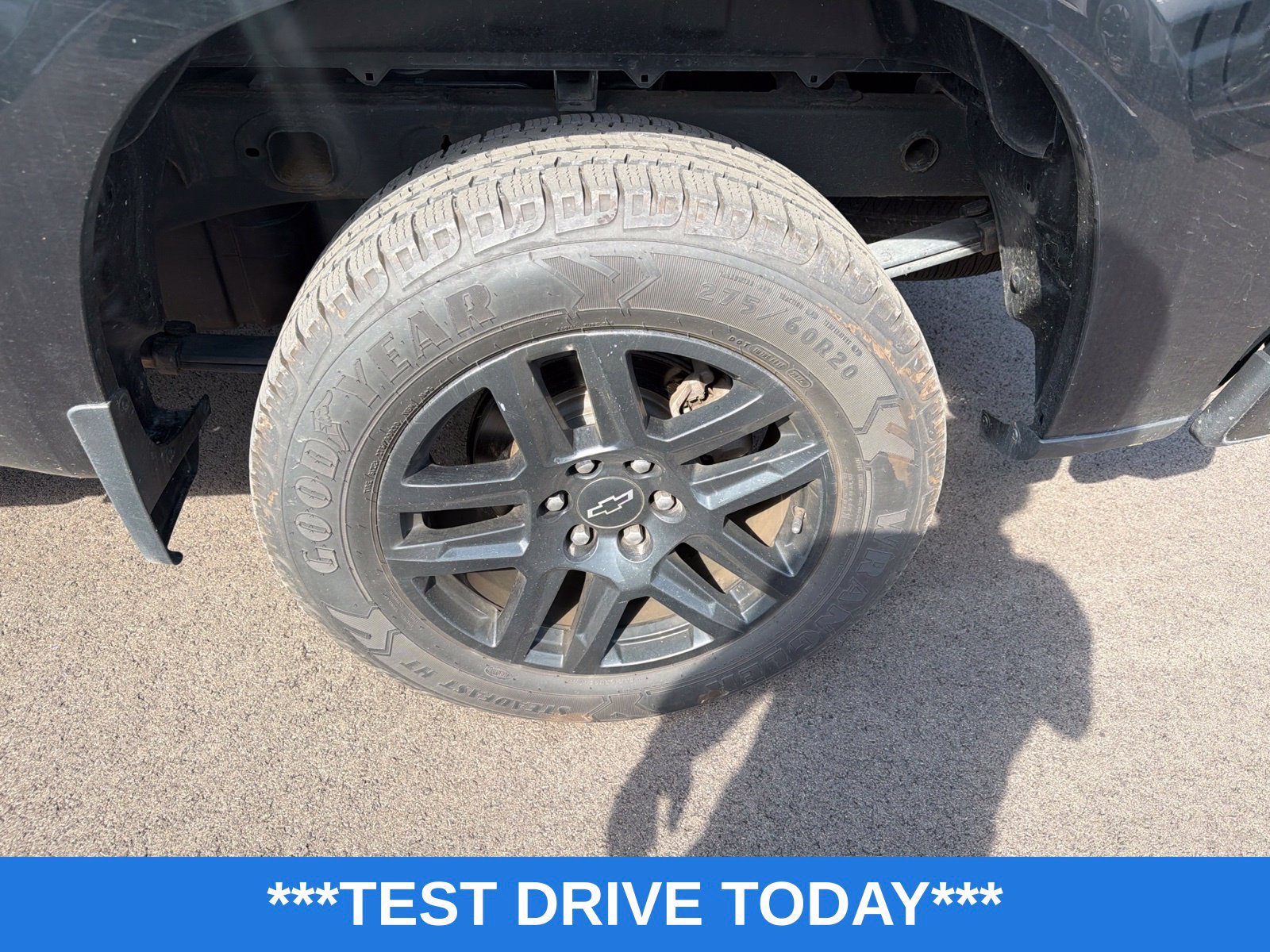Used 2022 Chevrolet Silverado 1500 Custom w/ LPO, Blackout Package AWD/4WD image 12
