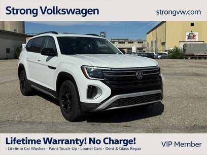 New 2025 Volkswagen Atlas Peak Edition SE