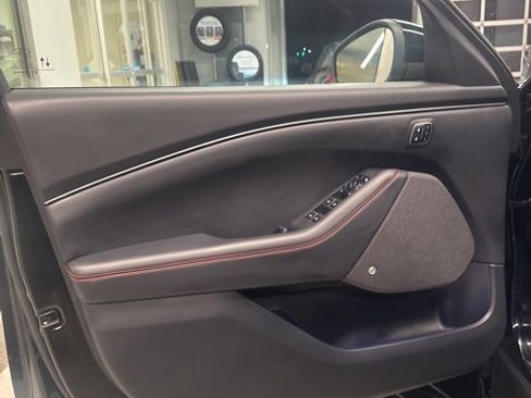 Used 2025 Ford Mustang Mach-E Premium w/ Sport Appearance Package image 15