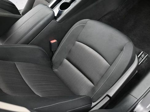 Used 2024 Nissan Altima 2.5 SV FWD image 35