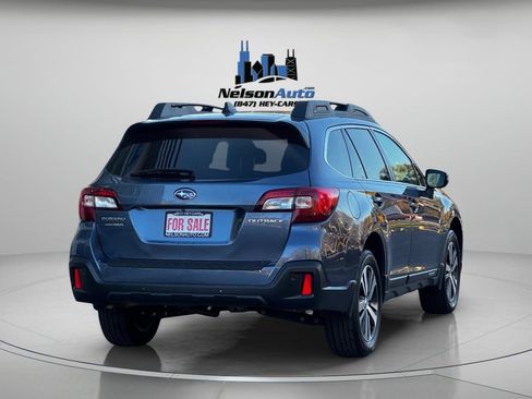 Used 2018 Subaru Outback 2.5i Limited image 3