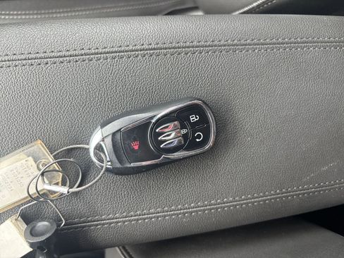 Used 2025 Buick Encore GX Preferred image 22