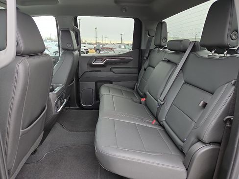 Used 2023 GMC Sierra 1500 SLT w/ SLT Convenience Package image 10