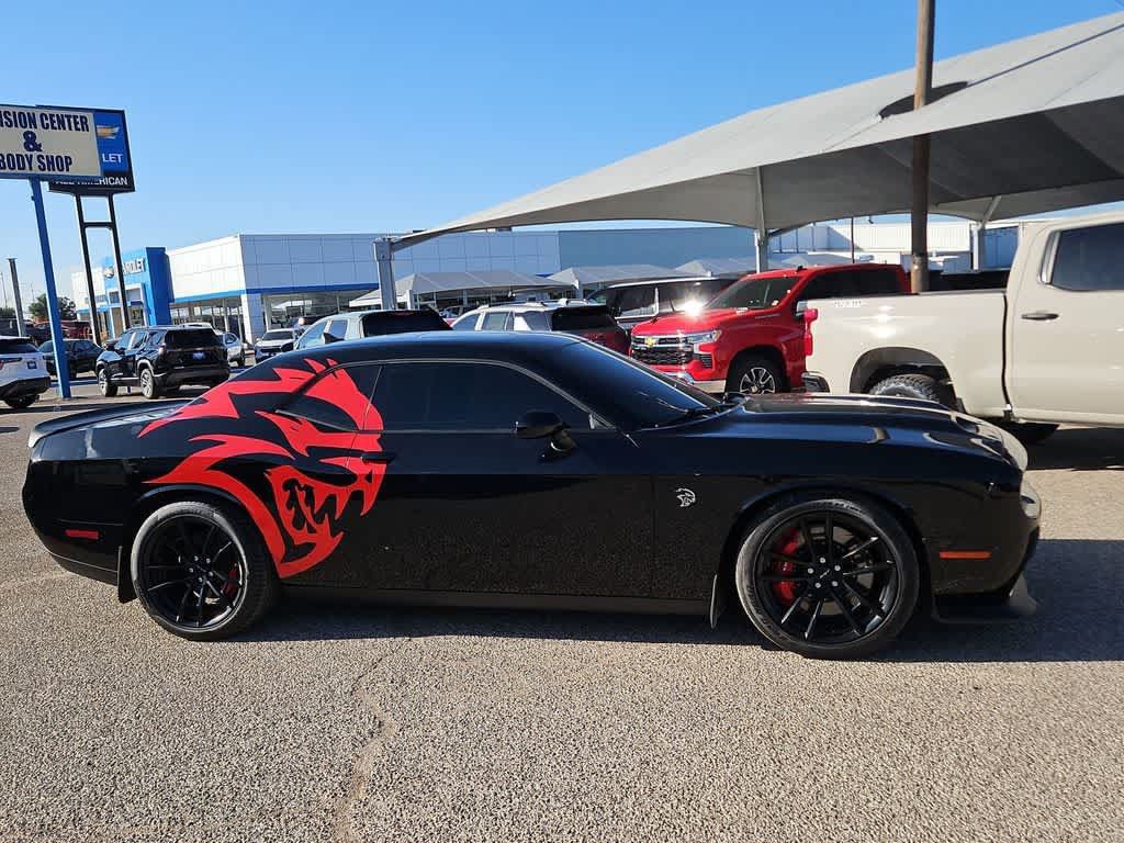 Used 2023 Dodge Challenger SRT Hellcat w/ Driver Convenience Group RWD image 9