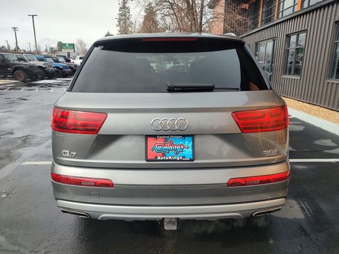Used 2017 Audi Q7 3.0T Premium Plus w/ Premium Plus Package image 4