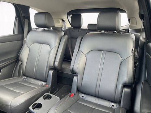 Used 2024 MAZDA CX-90 3.3 Turbo w/ Premium Package image 13