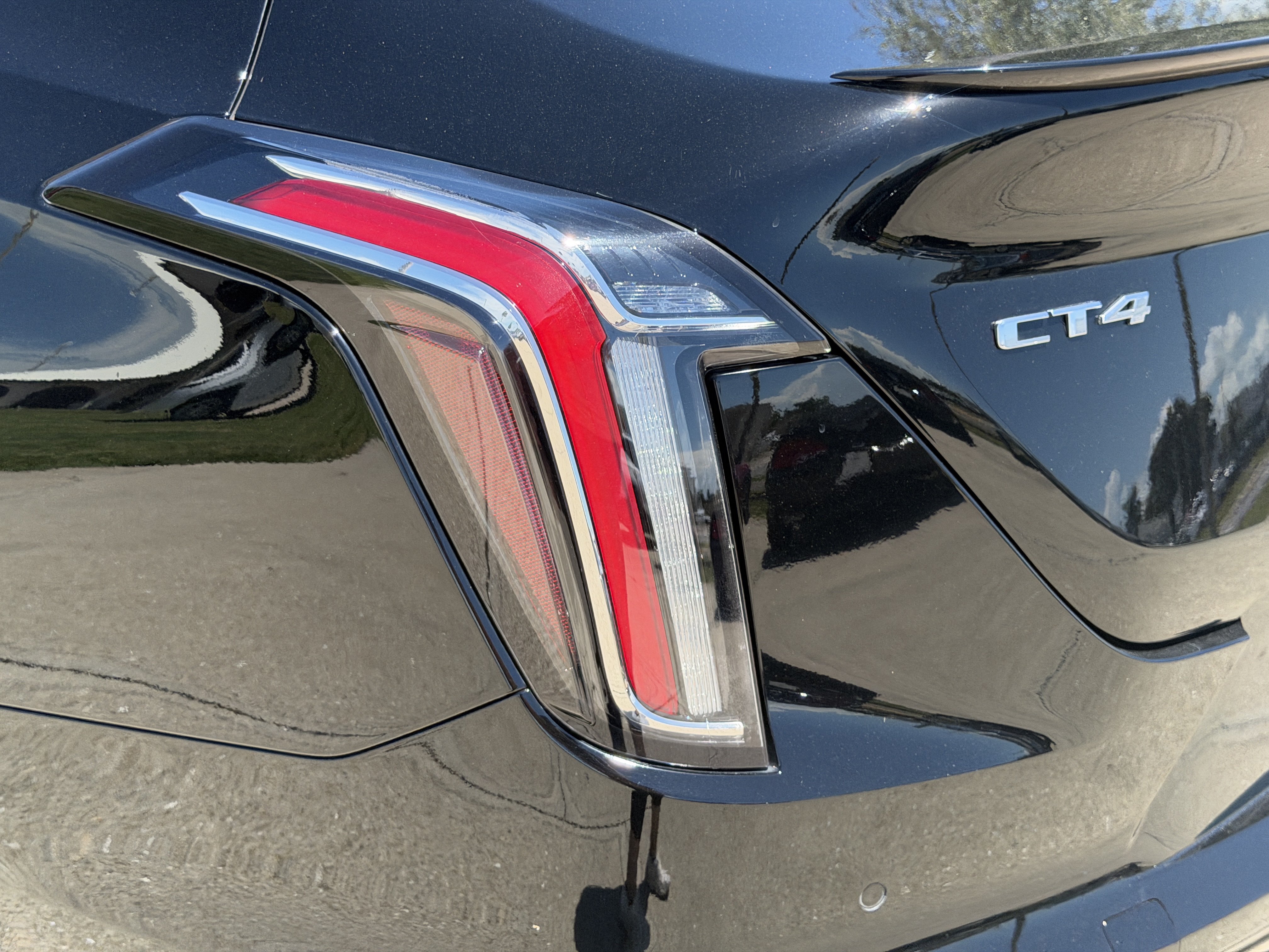 Certified 2023 Cadillac CT4 V w/ Navigation Package RWD image 9