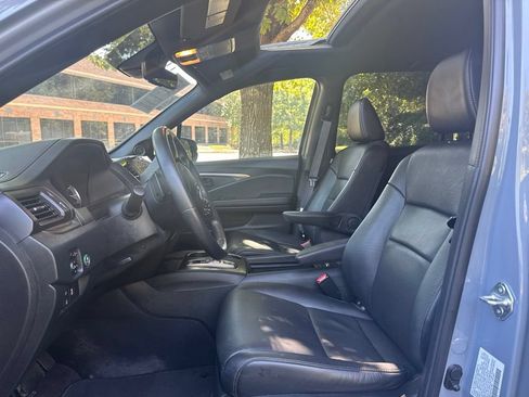 Used 2023 Honda Passport EX-L image 10