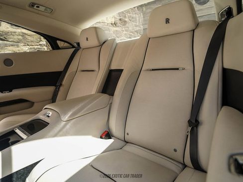 Used 2017 Rolls-Royce Wraith RWD image 55
