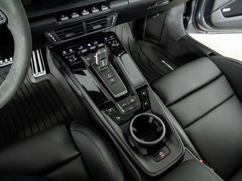 Certified 2026 Porsche 911 Carrera GTS RWD image 18