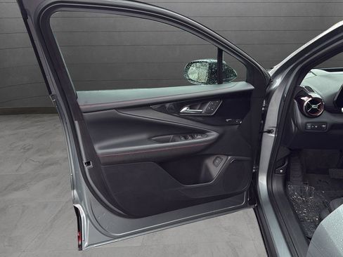 Used 2024 Chevrolet Blazer EV RS image 20