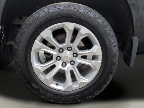 Used 2024 Chevrolet Silverado 1500 LTZ AWD/4WD image 28