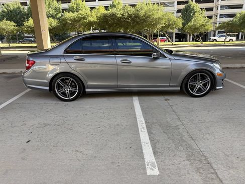 Used 2012 Mercedes-Benz C 300 4MATIC Sedan image 5