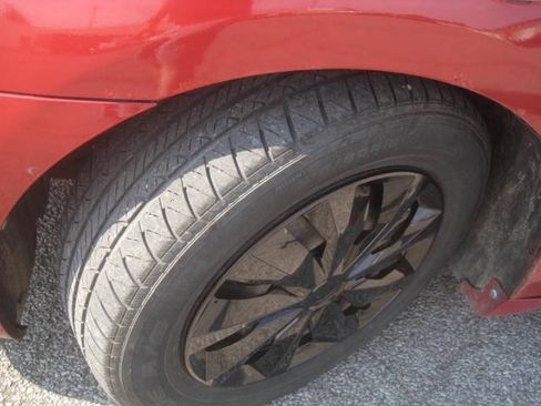 Used 2010 Toyota Camry LE FWD image 22