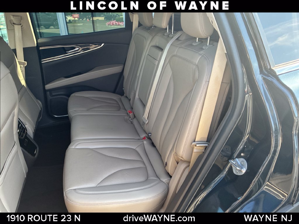 Certified 2022 Lincoln Nautilus Reserve AWD/4WD image 23