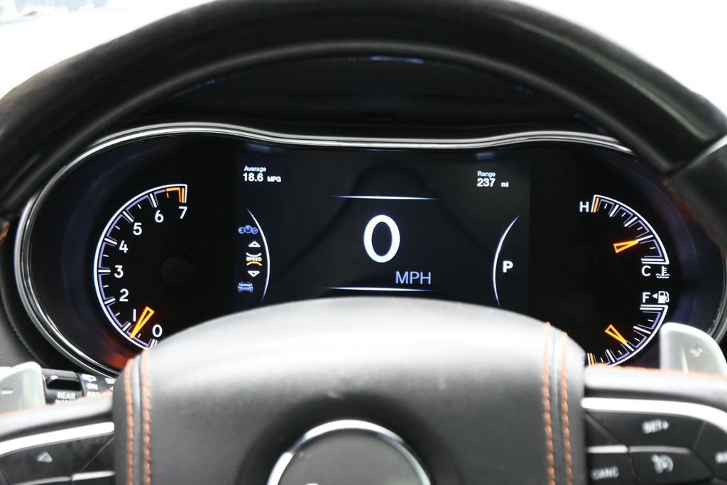 Used 2020 Jeep Grand Cherokee Summit AWD/4WD image 18