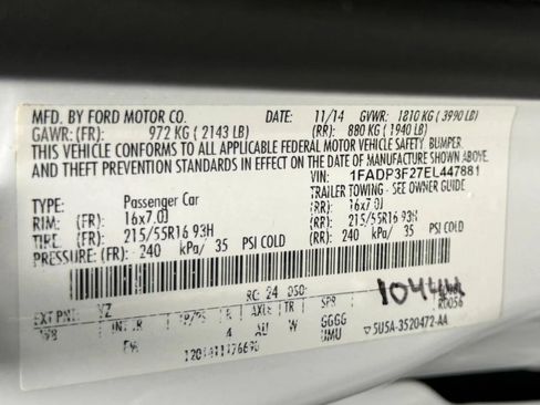 Used 2014 Ford Focus SE FWD image 17