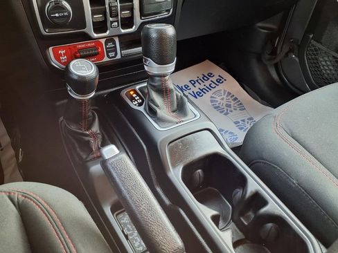 Used 2021 Jeep Wrangler Unlimited Rubicon image 11