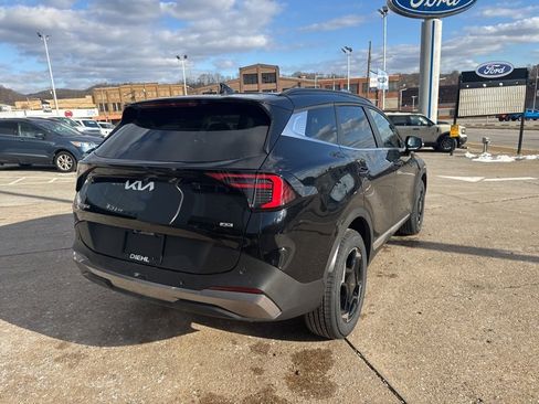 New 2026 Kia Sportage EX image 7