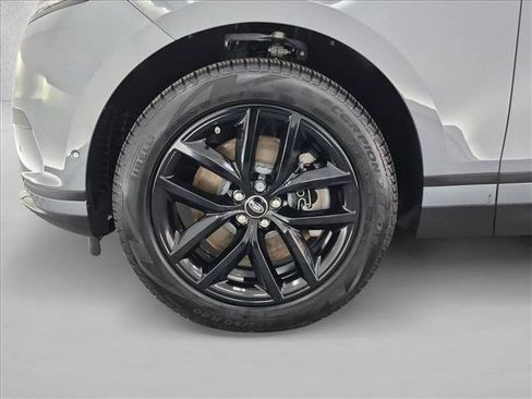 Certified 2026 Land Rover Range Rover Velar S AWD/4WD image 28