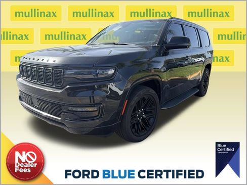 Used 2022 Jeep Wagoneer Series II AWD/4WD image 1