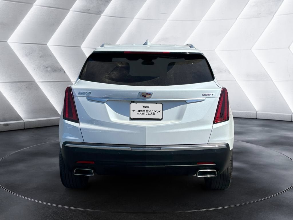 Certified 2024 Cadillac XT5 Luxury FWD image 4