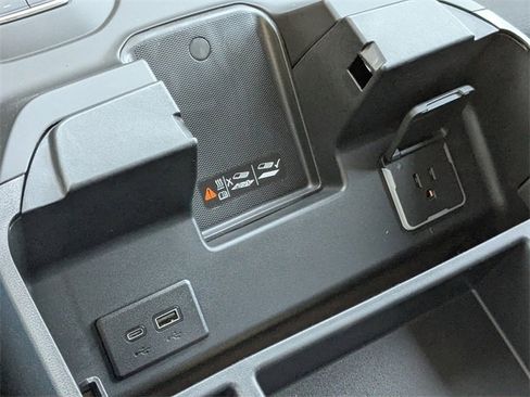 New 2026 GMC Sierra 2500 Denali w/ Denali Reserve Package image 27