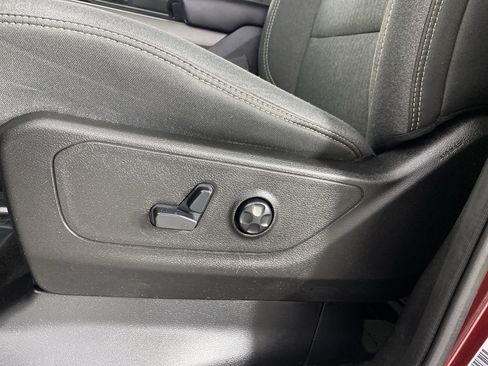 Used 2019 RAM 1500 Big Horn AWD/4WD image 17