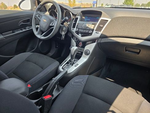 Used 2016 Chevrolet Cruze LT FWD image 27