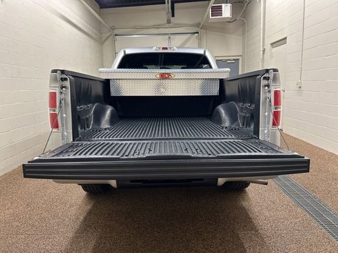Used 2011 Ford F150 XLT w/ XLT Custom Pkg RWD image 7