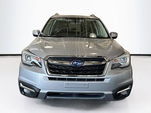 Used 2018 Subaru Forester 2.5i Limited AWD/4WD image 4