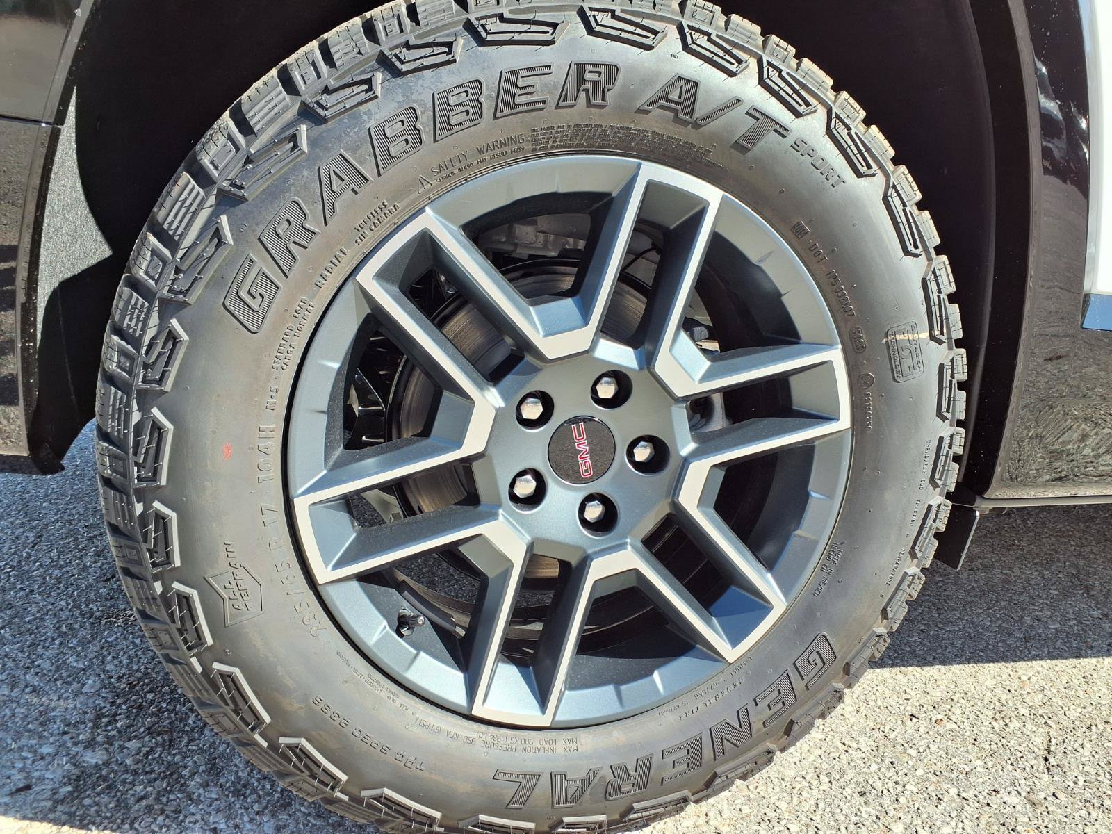 New 2027 GMC Terrain AT4 AWD/4WD image 25