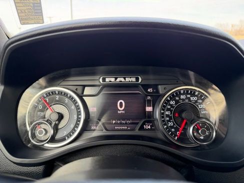 Used 2021 RAM 1500 Big Horn image 21