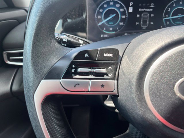 Used 2024 Hyundai Elantra SEL FWD image 20