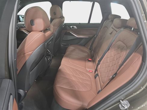 Used 2023 BMW X5 sDrive40i w/ Executive Package image 10