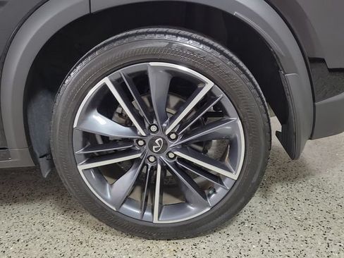 Certified 2025 INFINITI QX55 Luxe w/ Cargo Package AWD/4WD image 9